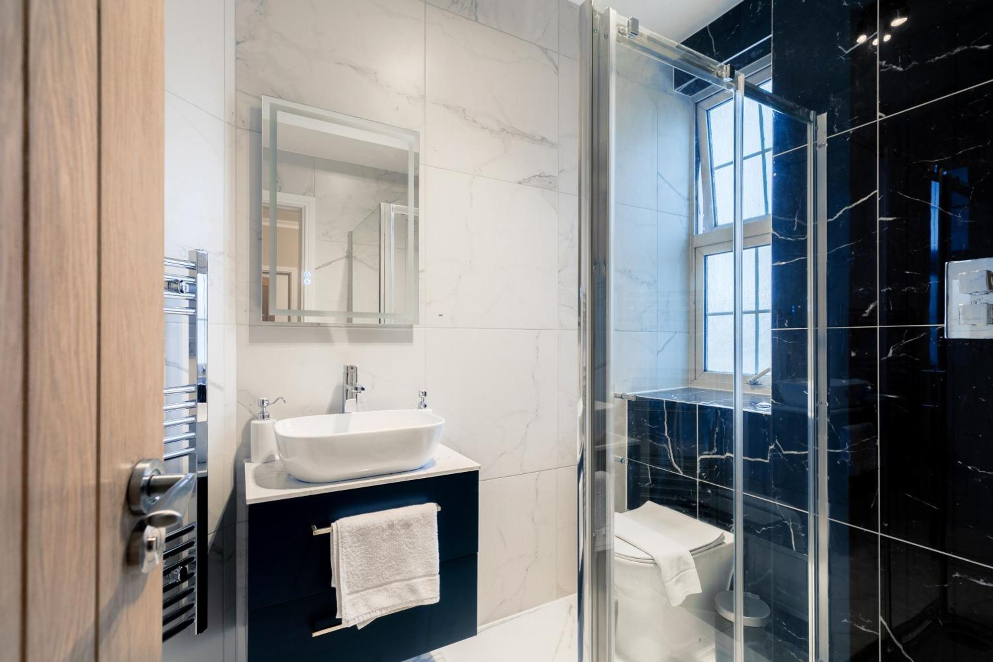 Bright Apartments Near Marble Arch And Hyde Park Лондон Номер фото