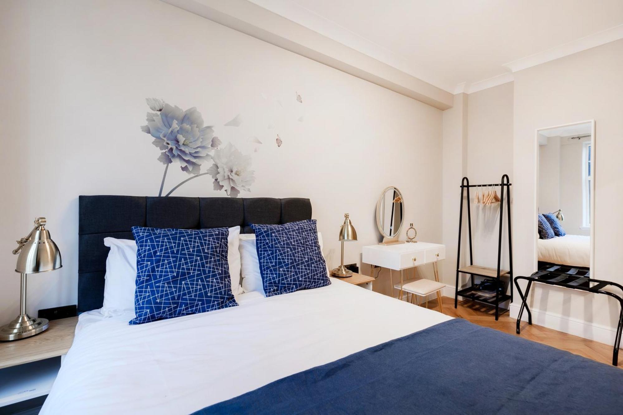 Bright Apartments Near Marble Arch And Hyde Park Лондон Номер фото